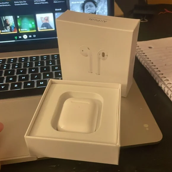 AirPod generation 1.